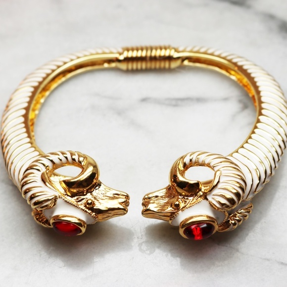 🏆 BOOKPIECE Kenneth Jay Lane Ram's Head Bracelet - Picture 9 of 16